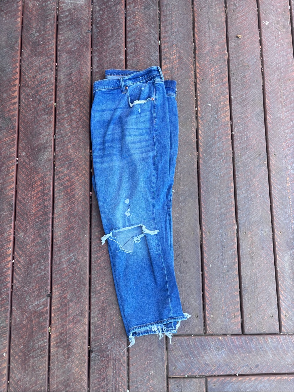 Abercrombie & Fitch Medium Blue High-Rise Ankle Straight Jeans